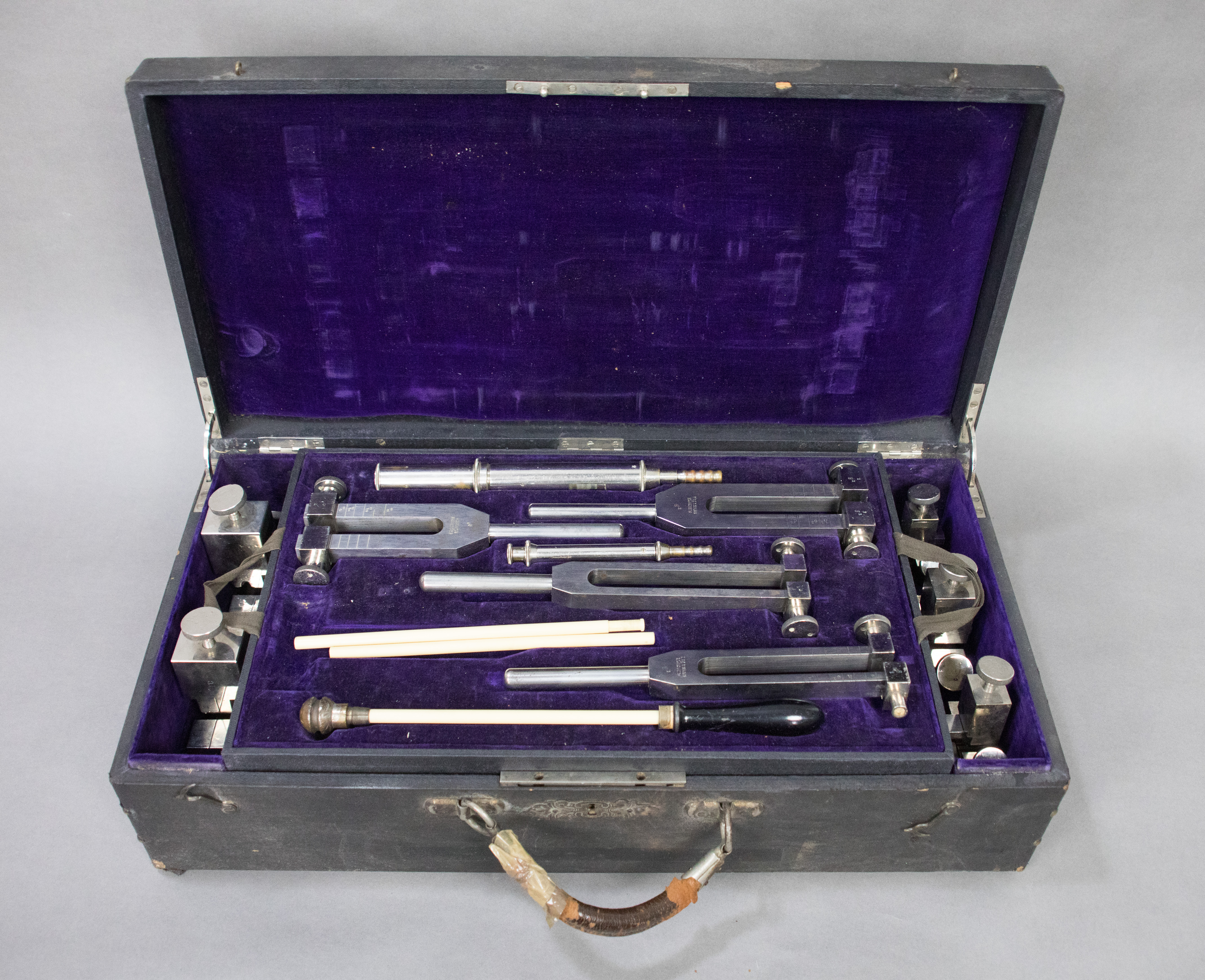 Tuning fork of Dr. Gusztáv Bárczi, physician and teacher